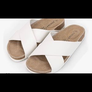 Criss-Cross Leather Strap Slides Open Toe Sandals